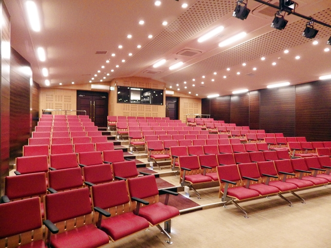 コンサートホール4