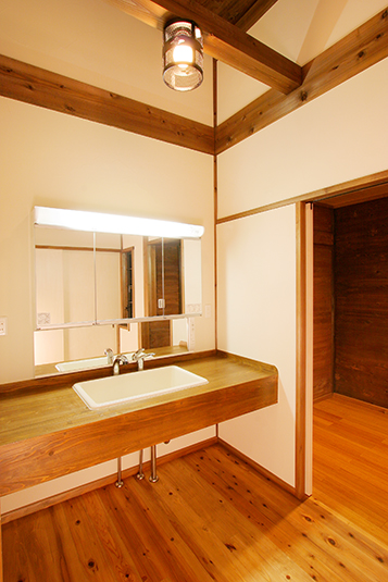 一枚板のこだわりの洗面台