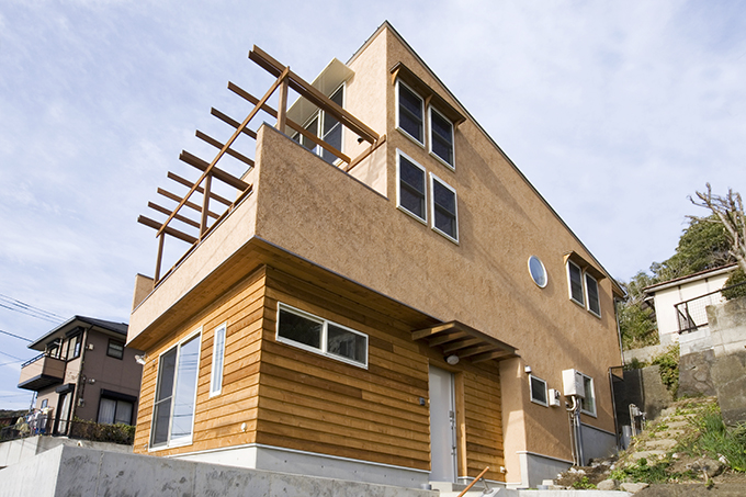 モダンナチュラルな外観