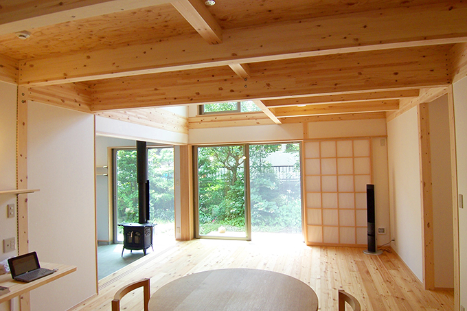 リビング上の吹き抜け