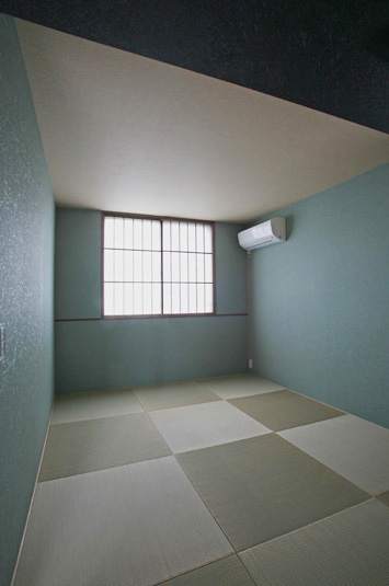将来の仕事部屋にもなる、来客用のモダンな和室