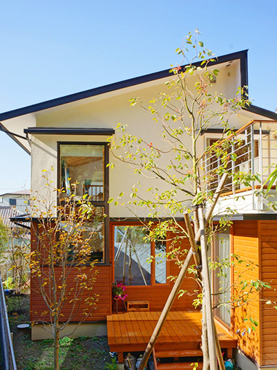 太陽熱を集める屋根