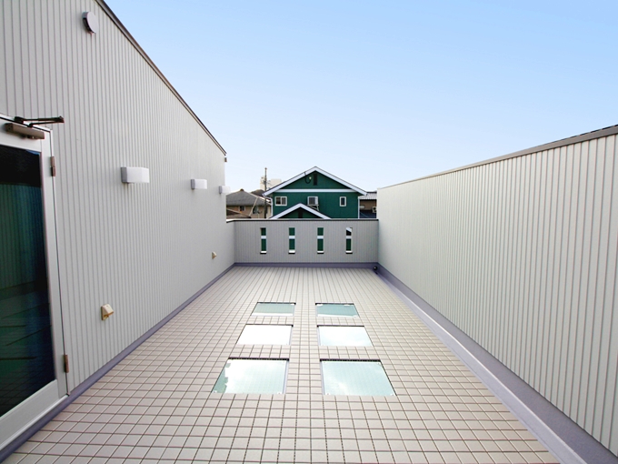 洗濯物干しにバーベキュー、さまざまな用途に活用できるバルコニー