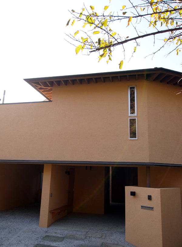 外壁　ジョリパット木ゴテ仕上げ