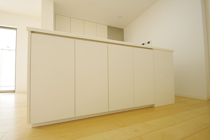 シンプルなキッチンカウンター