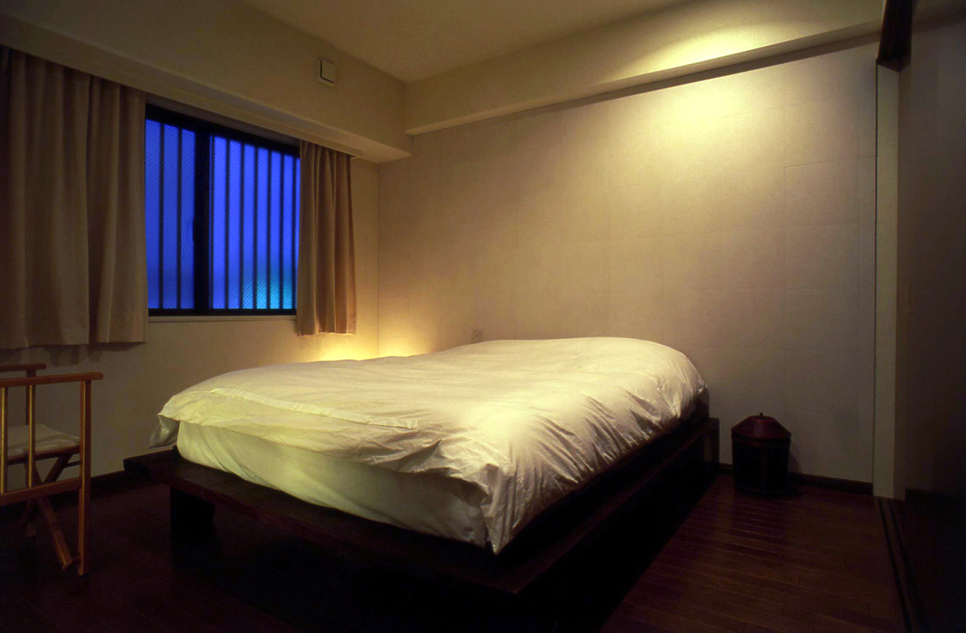 シンプルな寝室