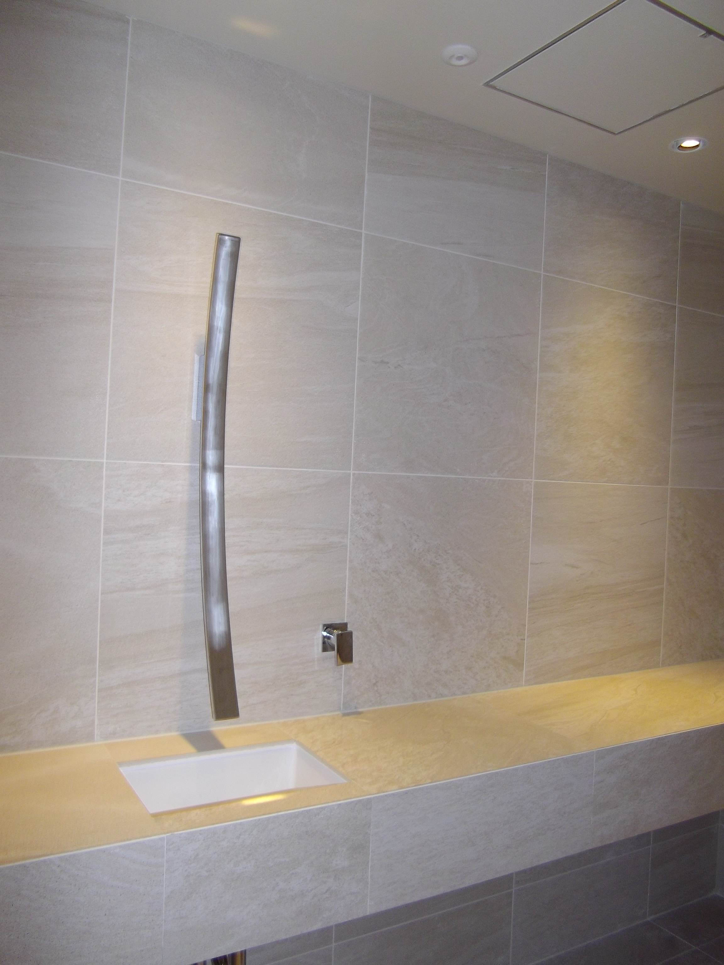 高級感溢れる洗面所