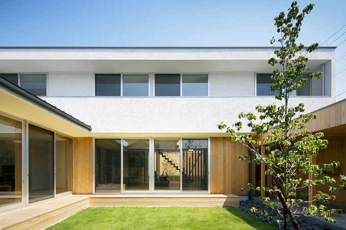 中庭型２世帯住宅