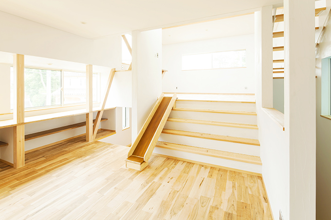 スキップフロアが空間のアクセントに