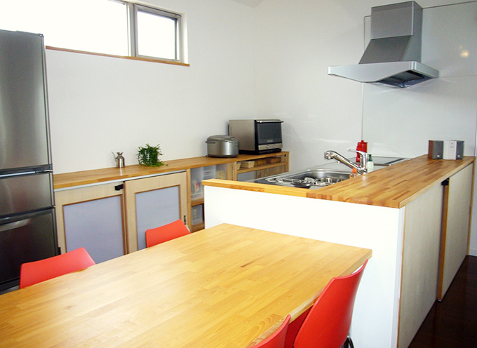 キッチン　R屋根のガレージハウス