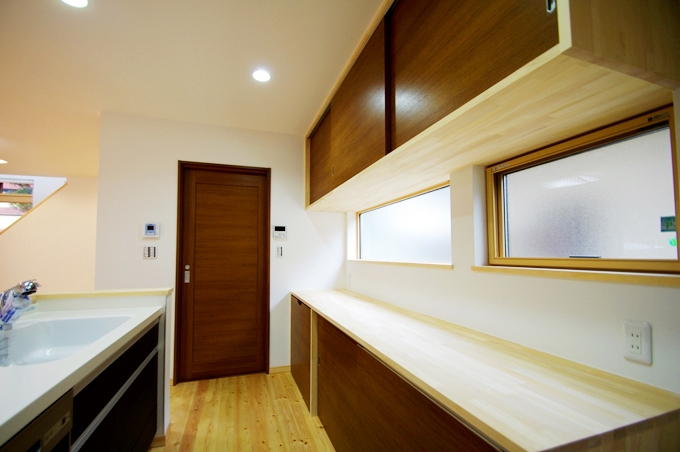 キッチン造作棚