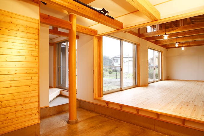 １階リビングを眺める