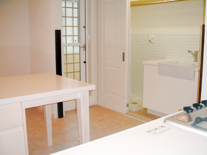 キッチン隣にある洗濯コーナー