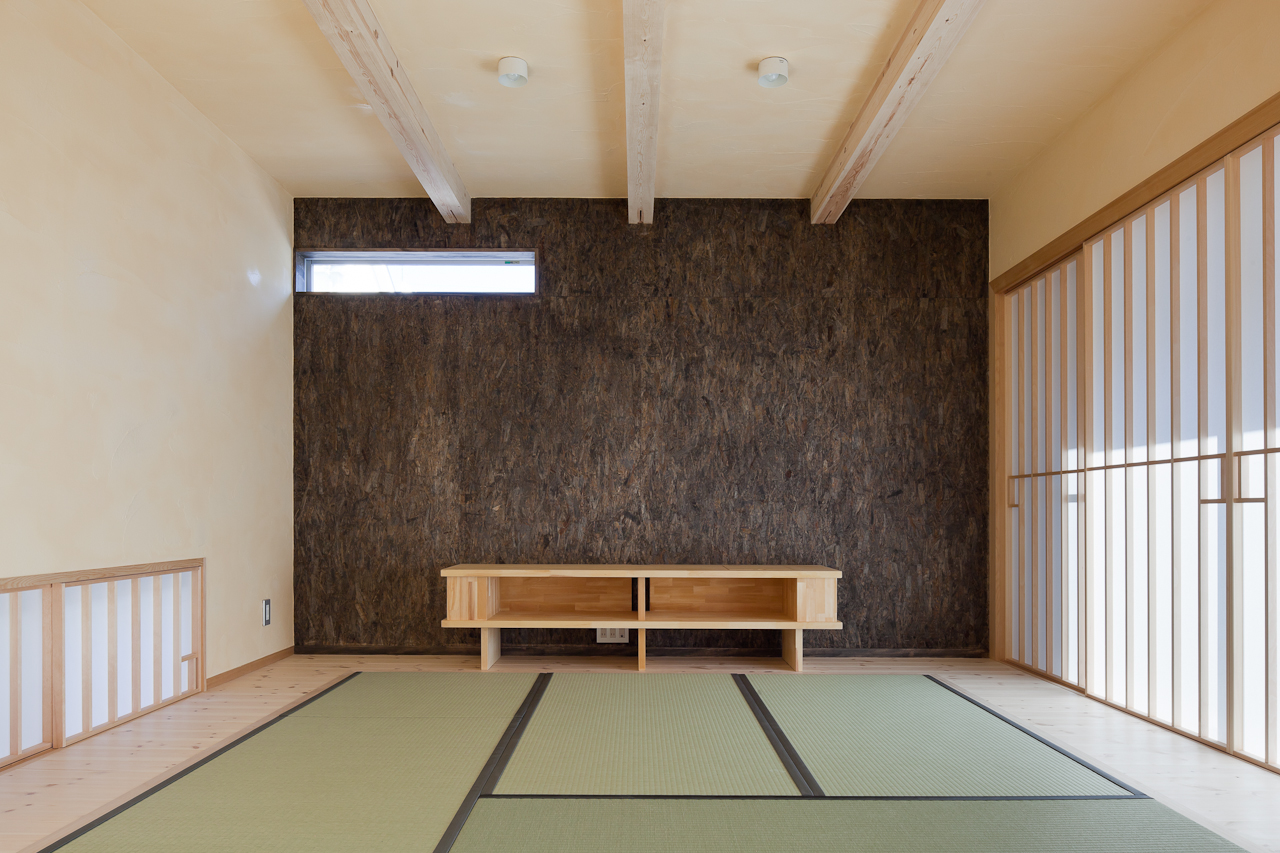 小上がりの床座リビング