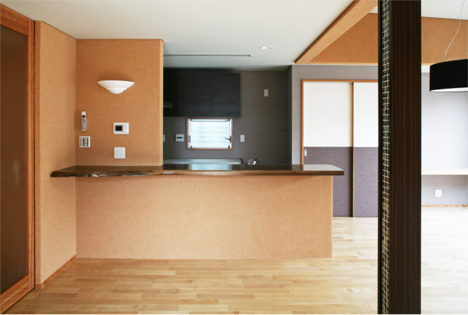 やわらかな色合いのキッチン