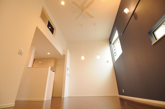 リビングの吹き抜け