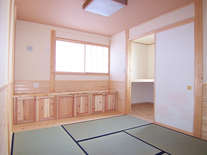 温もりある木の収納