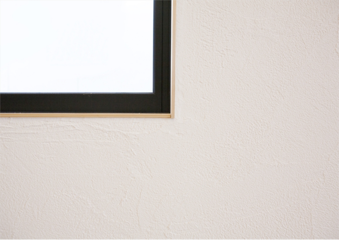 スッキリした雰囲気を創りだす窓周り