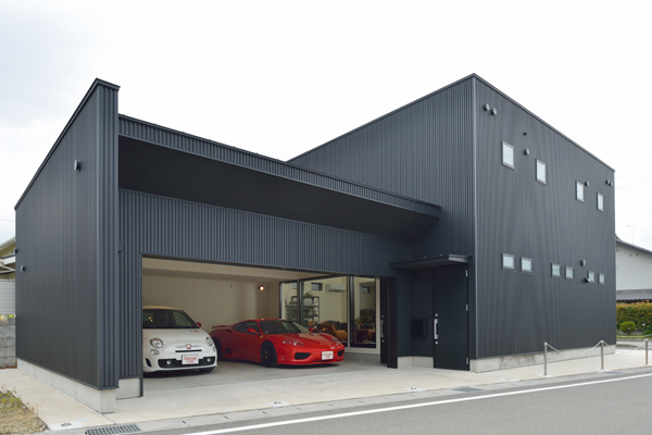 SE構法で叶えた強固なガレージハウス