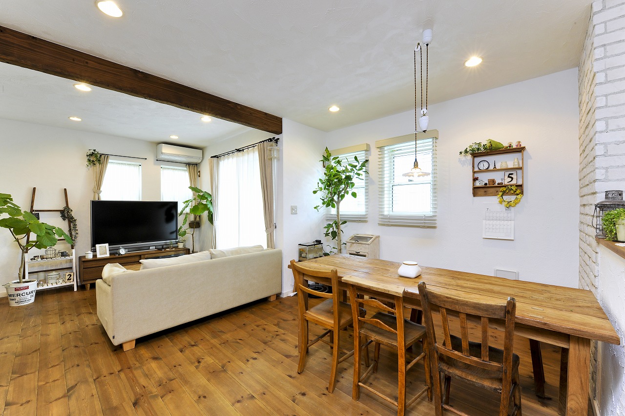 リビングダイニング