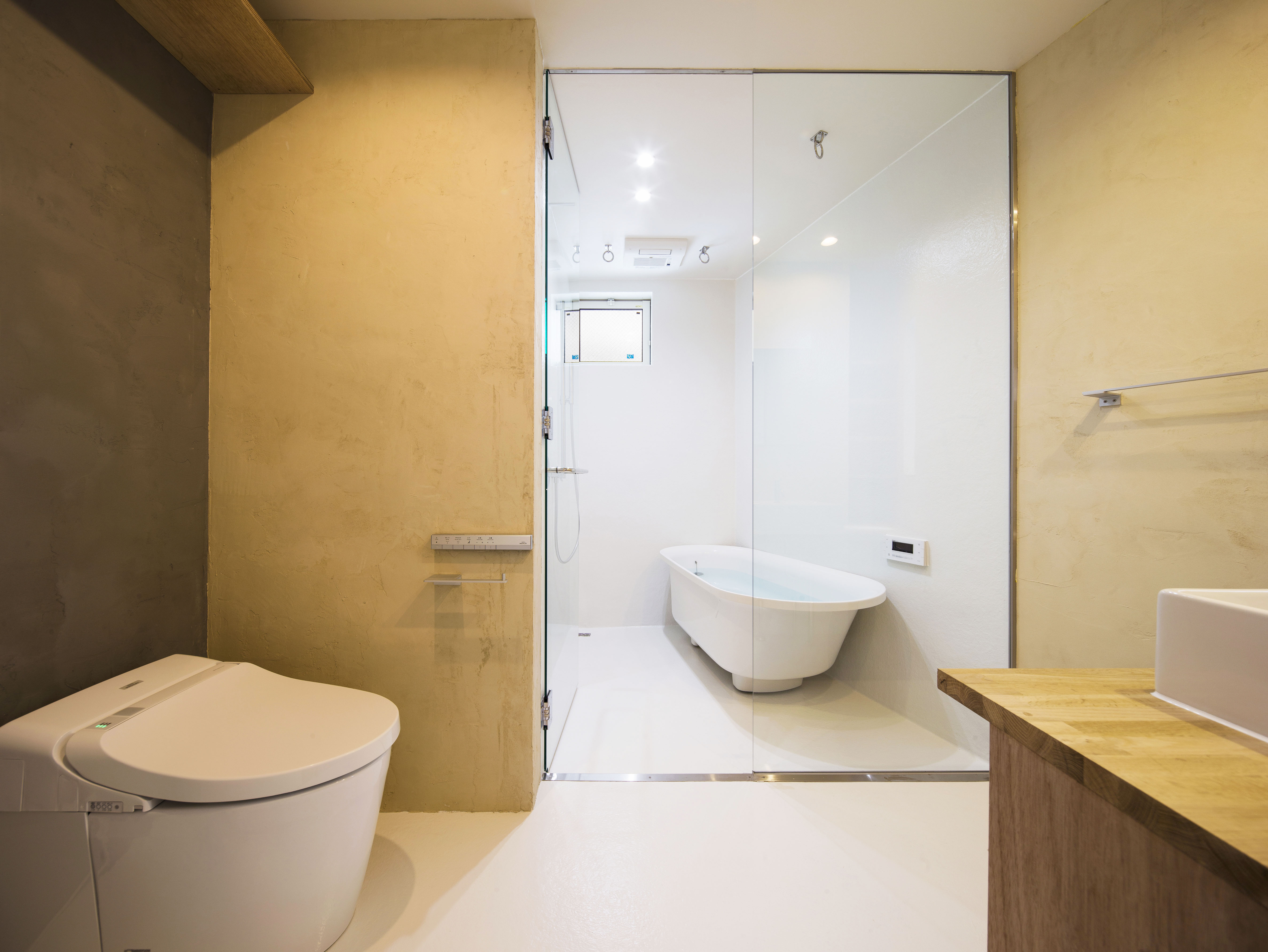 洗練されたバスルーム