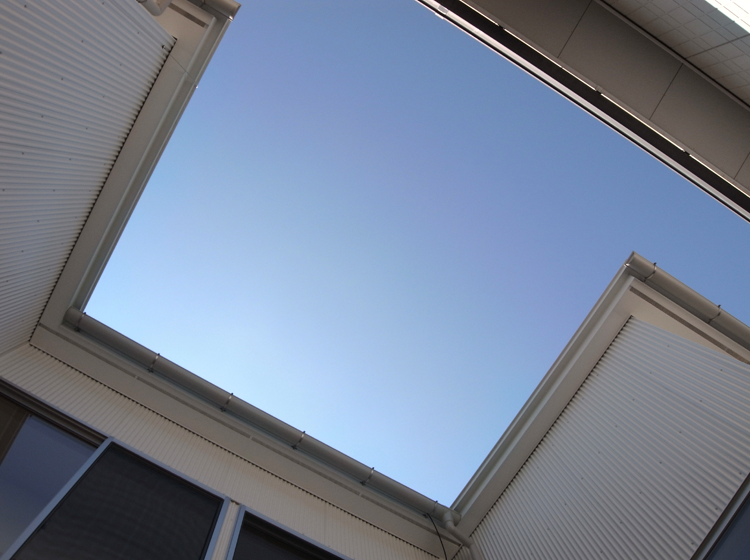 中庭の空