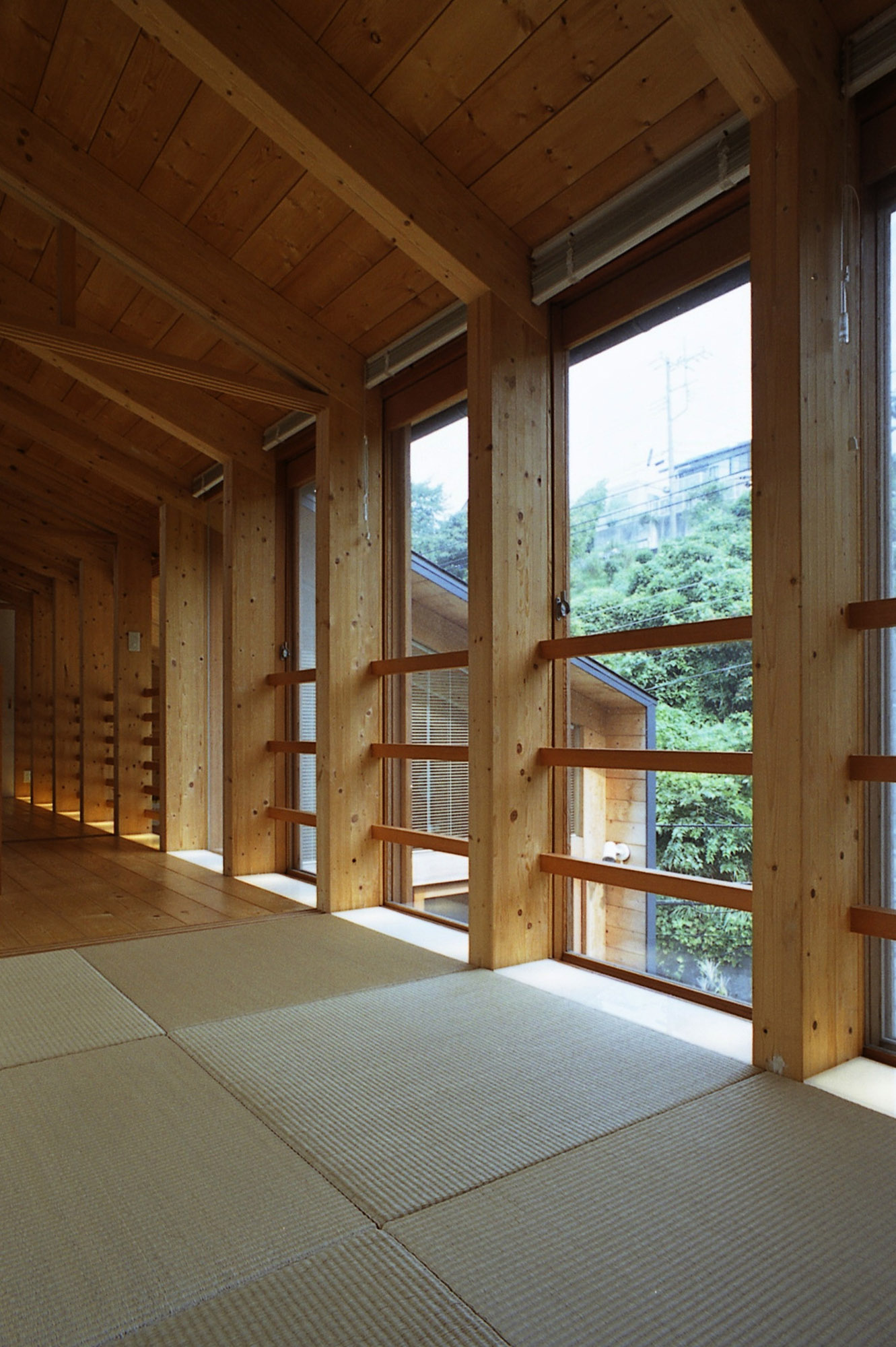 柱間照明（昼）