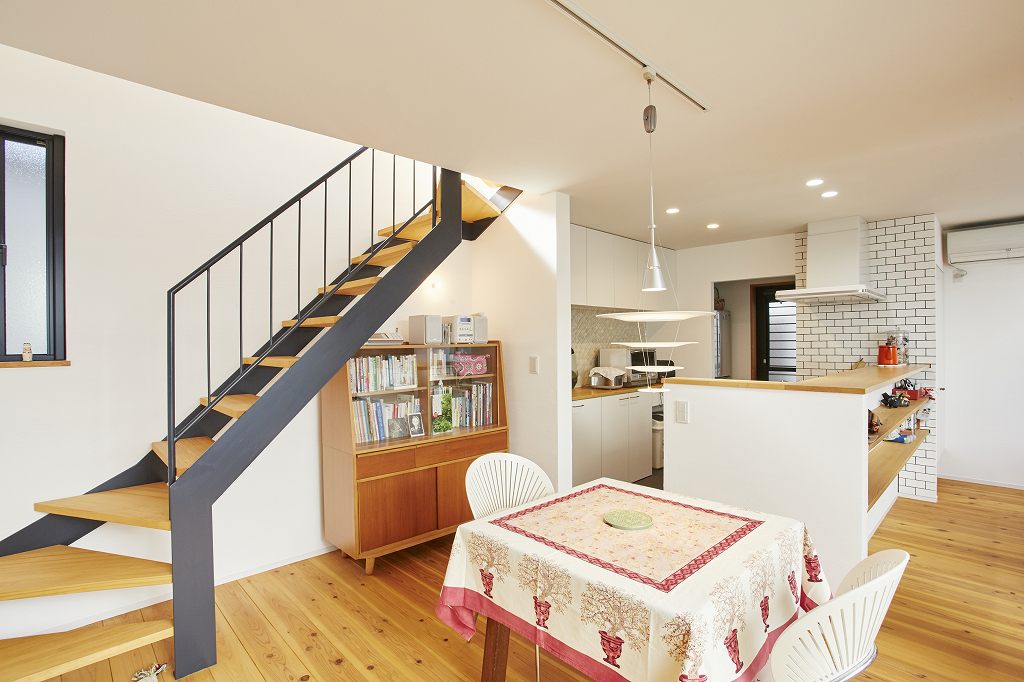 中庭とつながる自由な暮らし