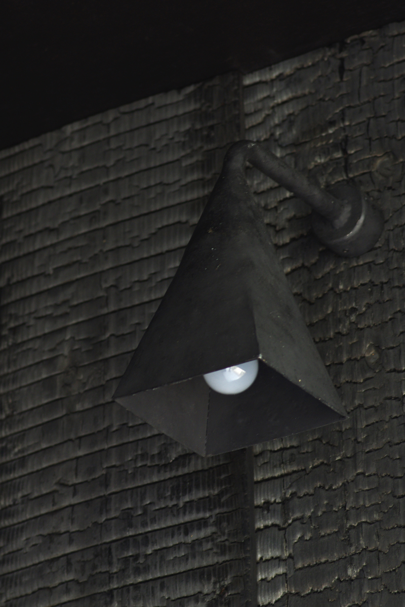 オリジナルの玄関灯