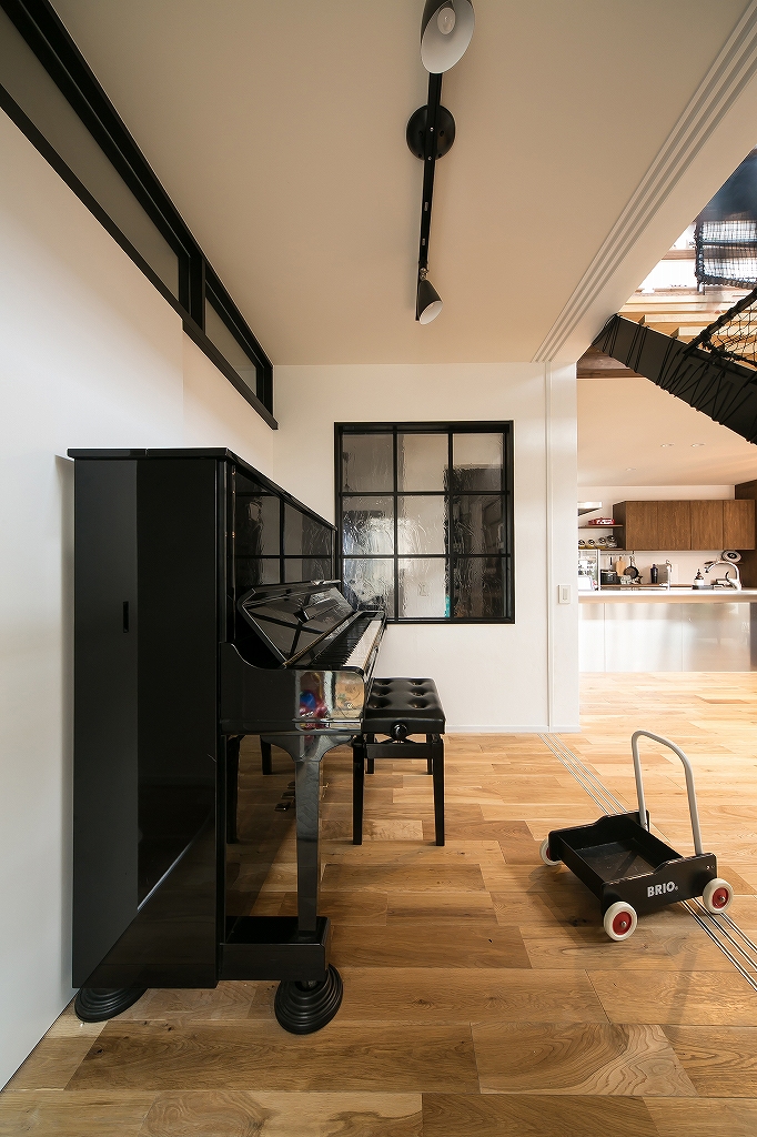 郊外住宅地でナチュラルに暮らす家