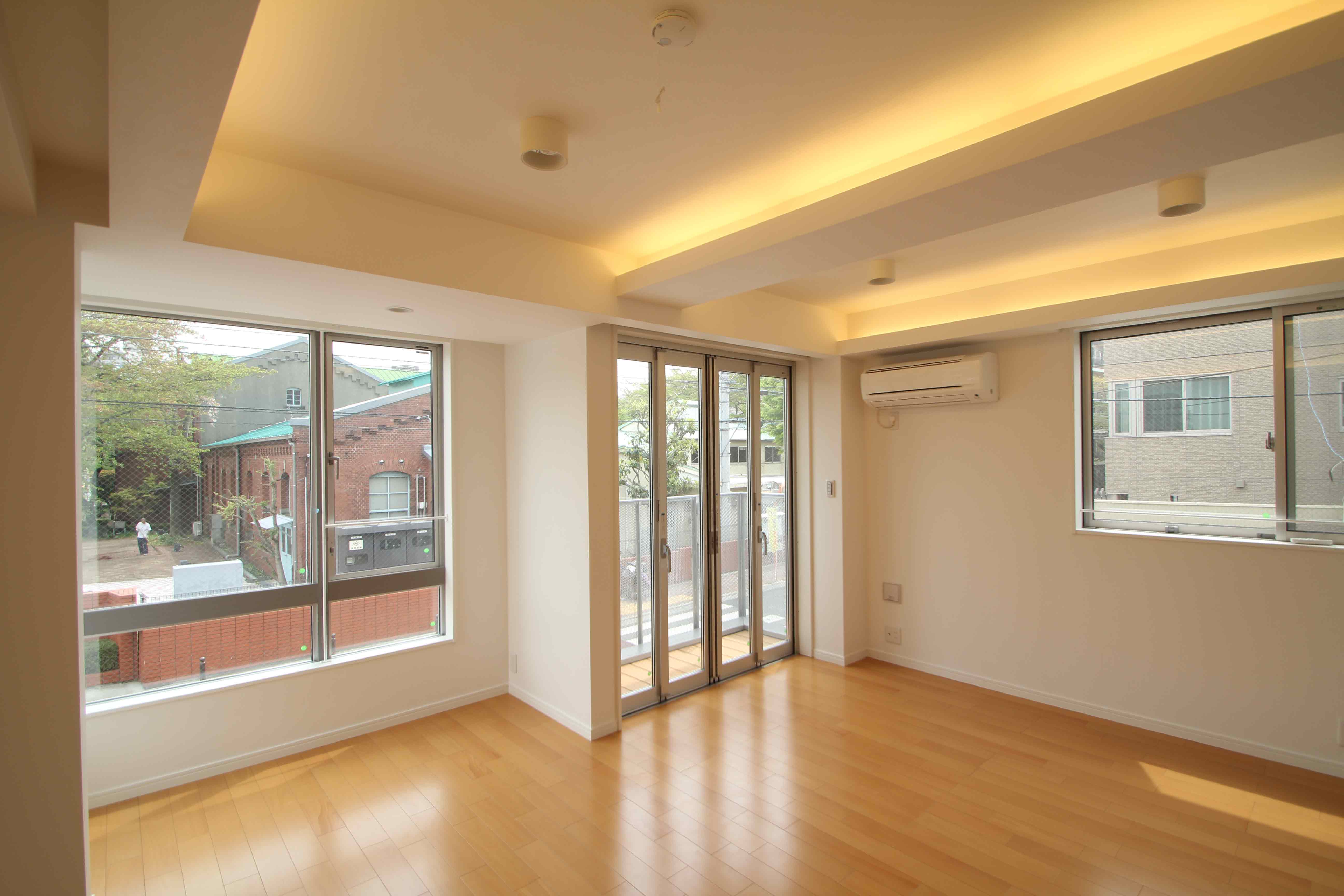 リビング｜狭小間口の家｜東京都北区