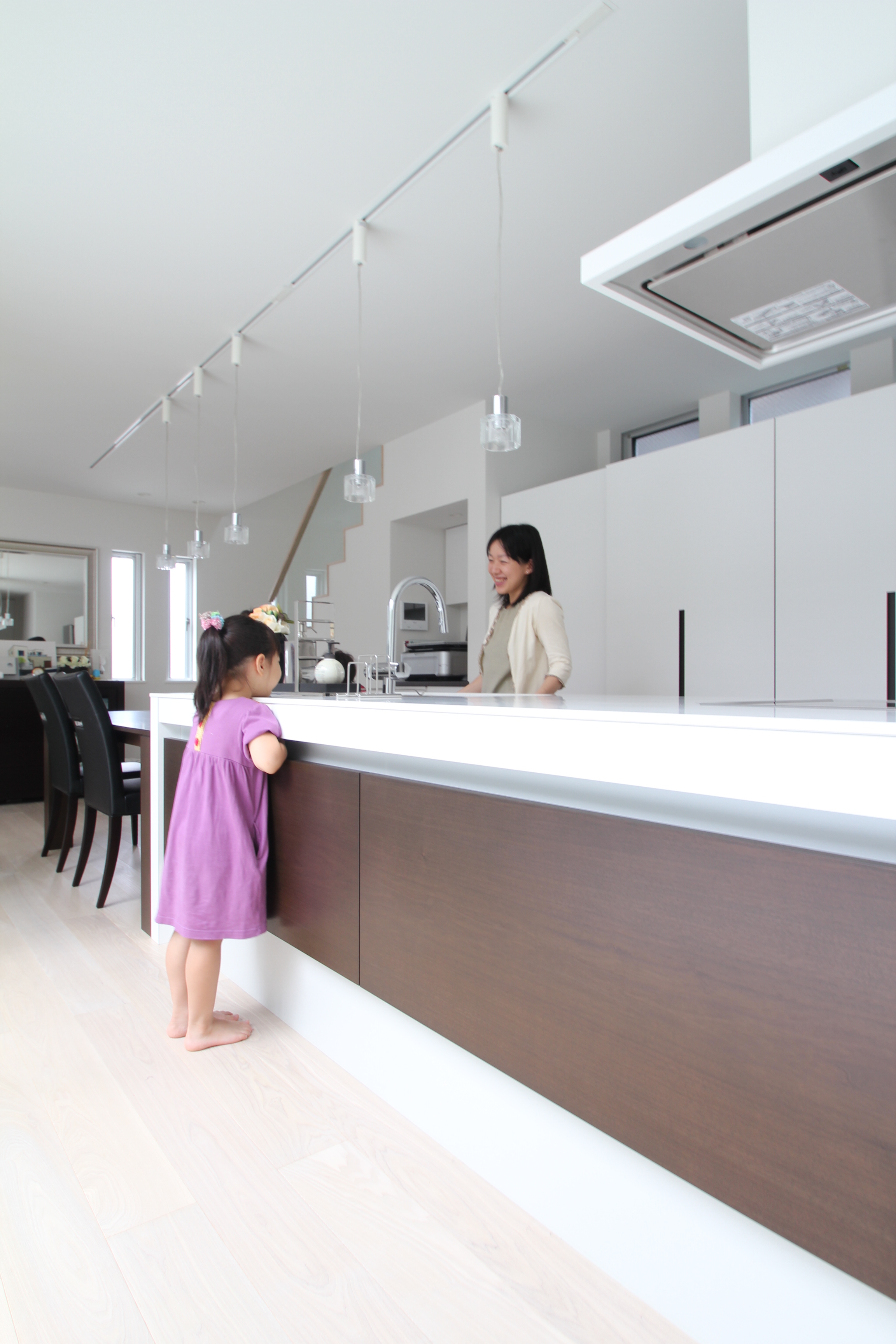 奥様こだわりのアイランドキッチン