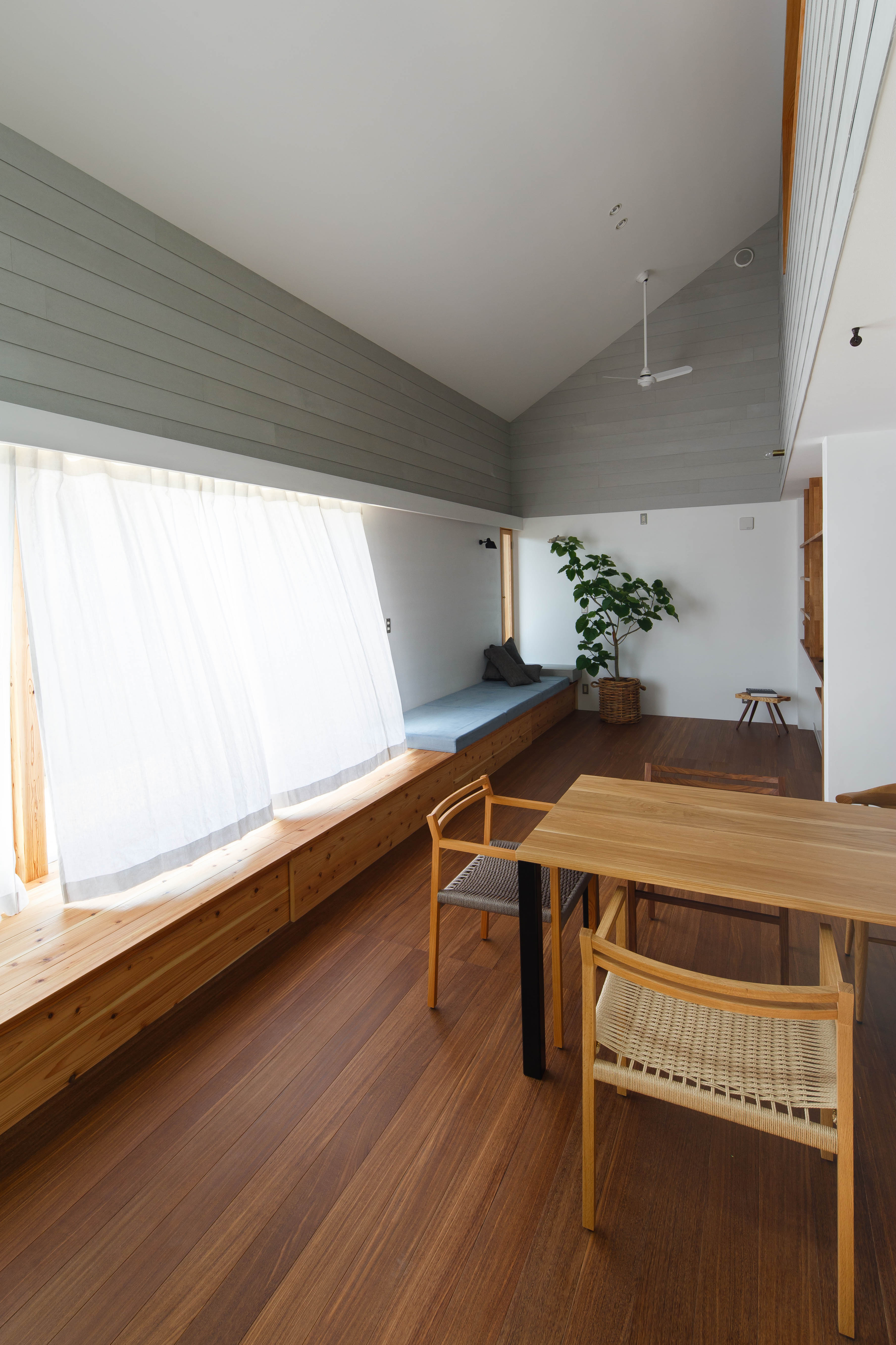 house IN