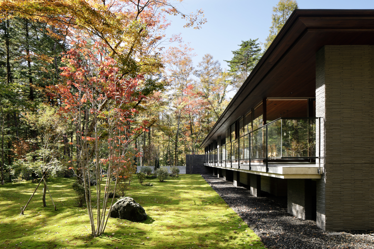 バルコニー縁側的空間