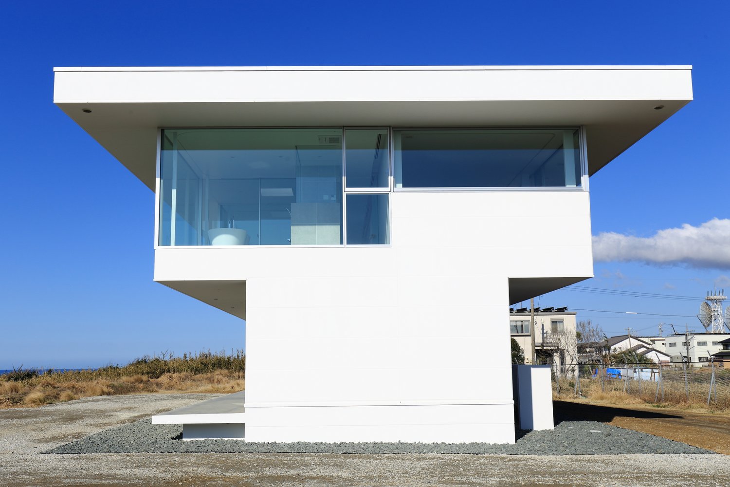 水平線の家｜リビングダイニング