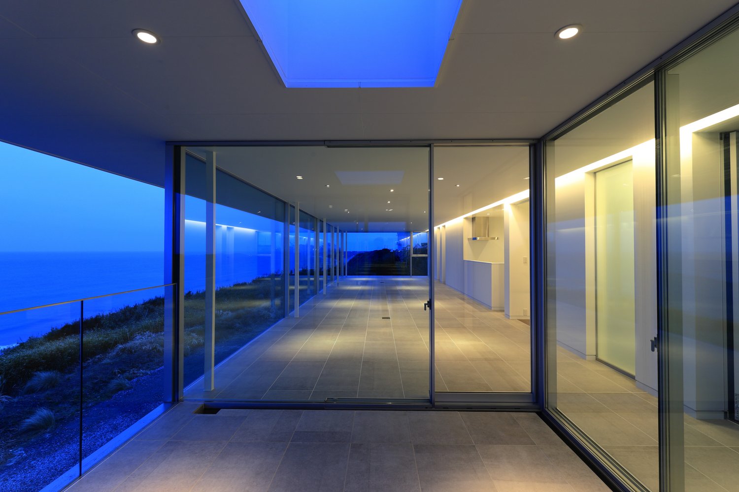 水平線の家｜アウトドアリビング