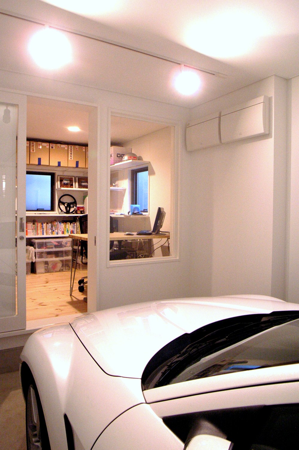 八千代の住宅｜インナーガレージと書斎