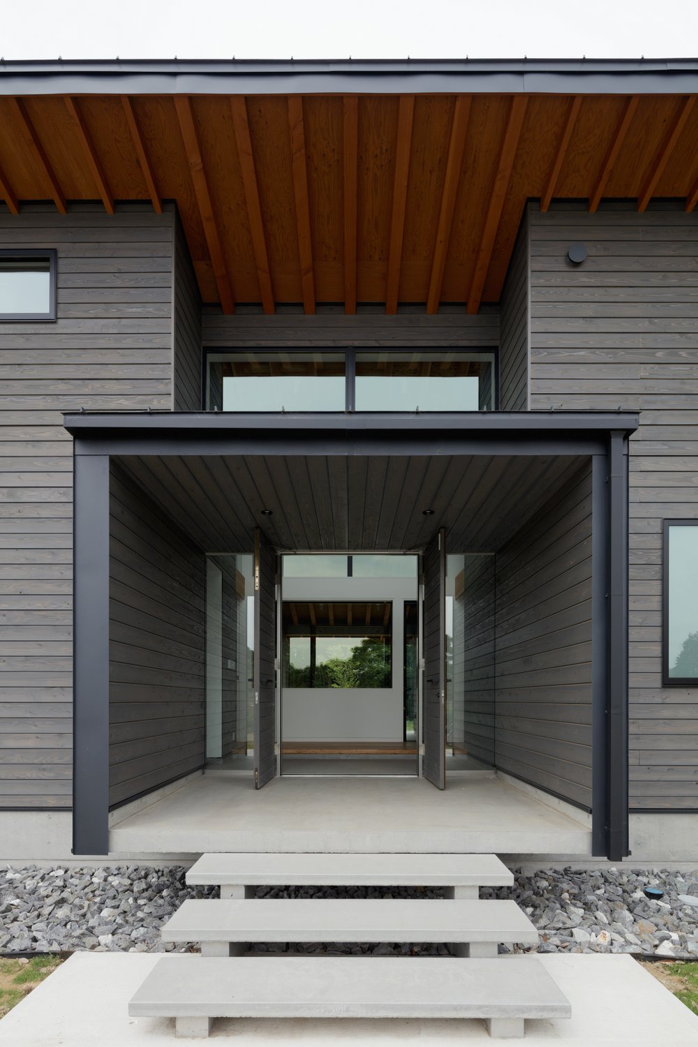 佐倉の別荘｜建物エントランス外観