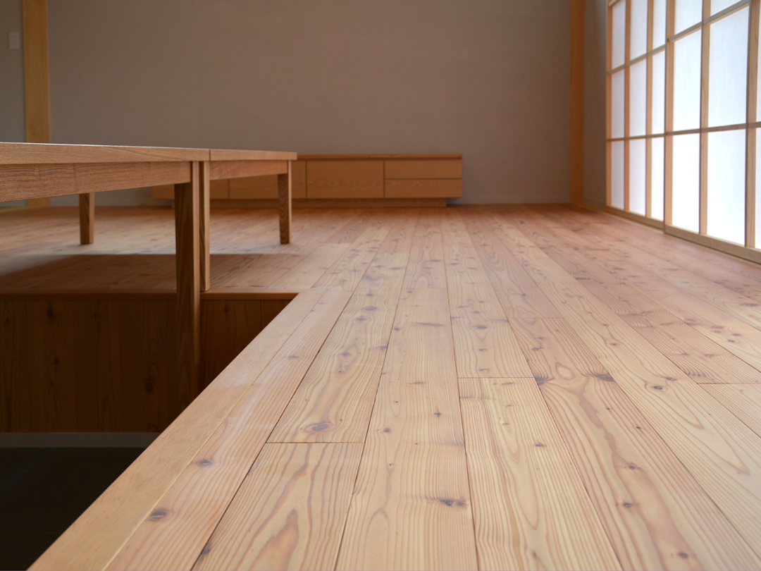 カラ松の床板