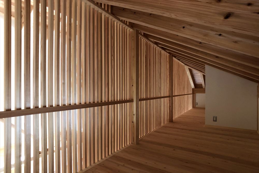 小屋裏