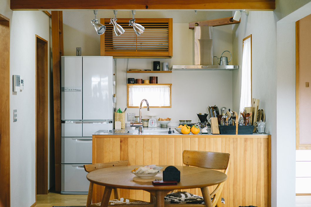 木のキッチン