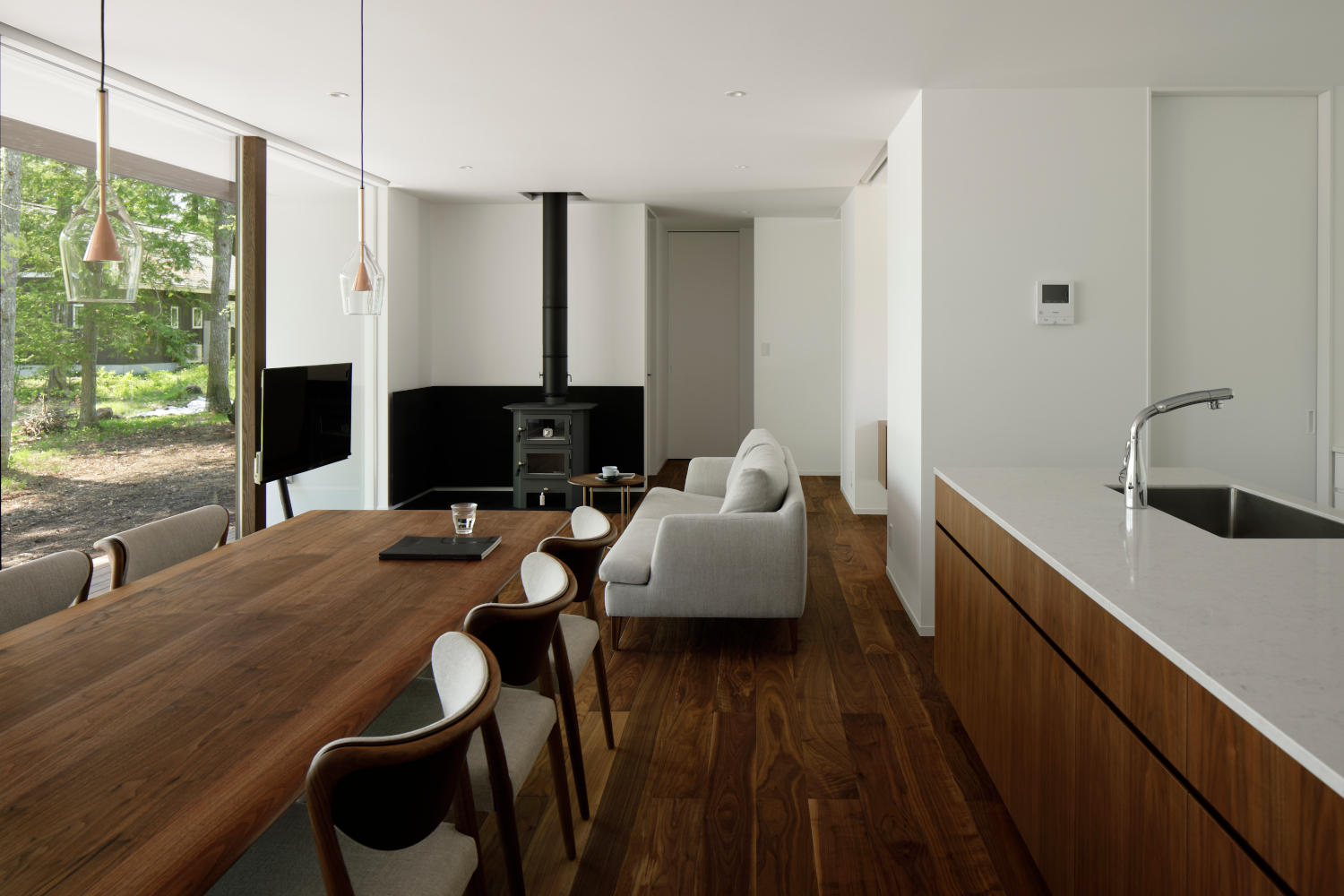 リビングダイニング