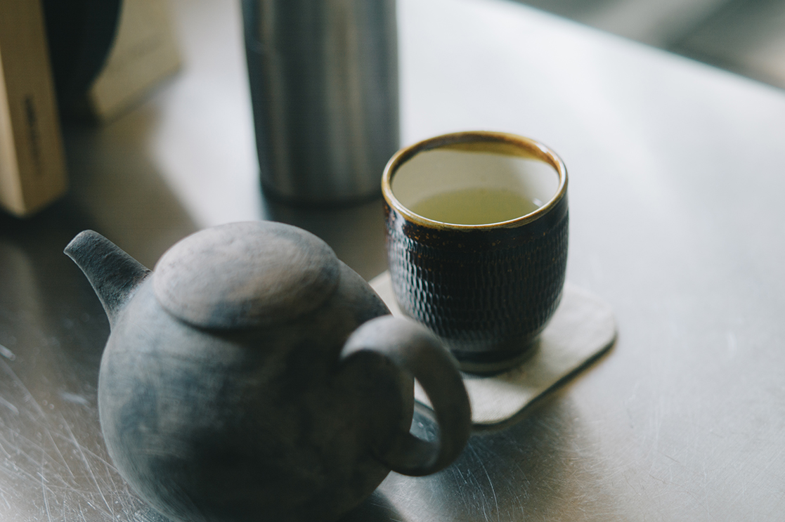 ステンレス無垢の天板