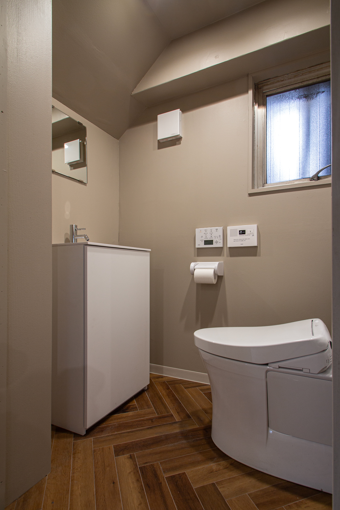 曲線のオフィス