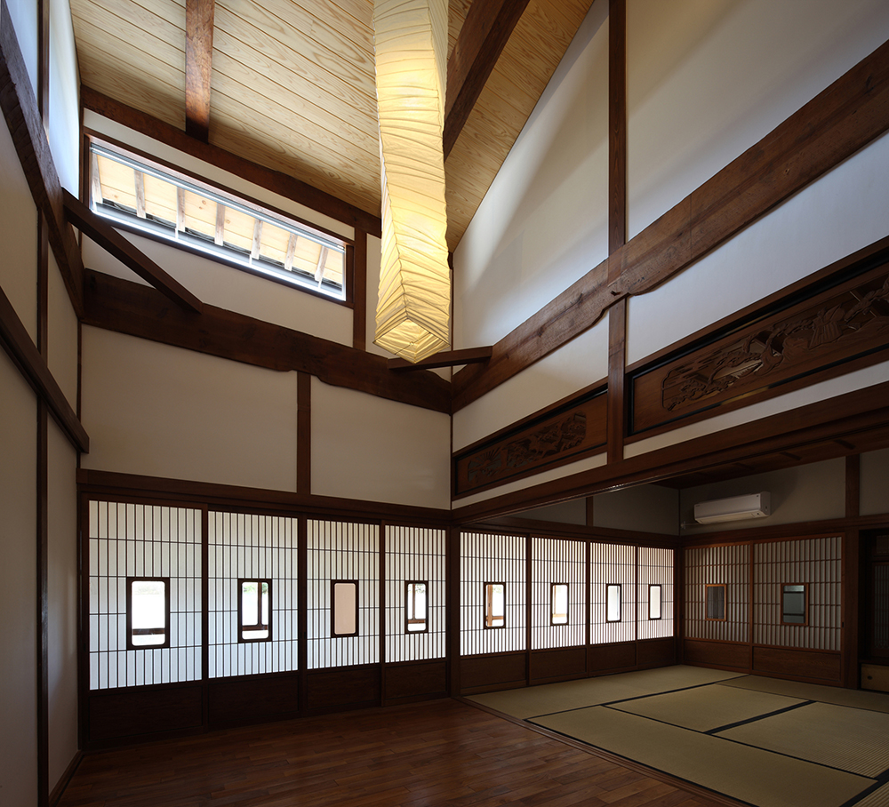 居間