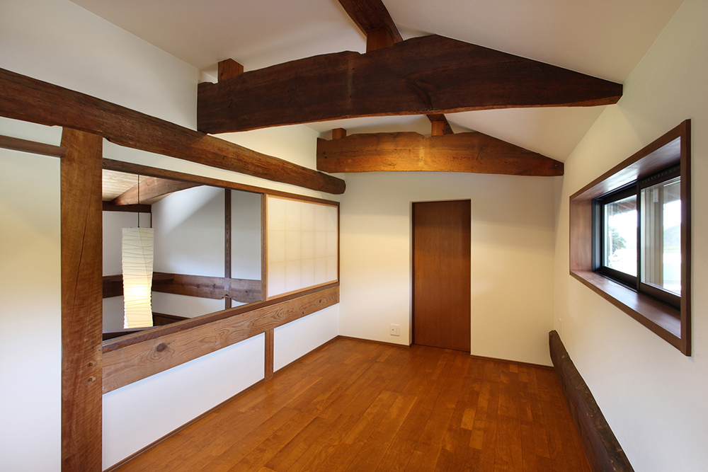 小屋裏部屋