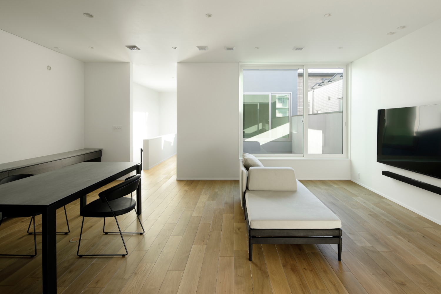 リビングダイニング