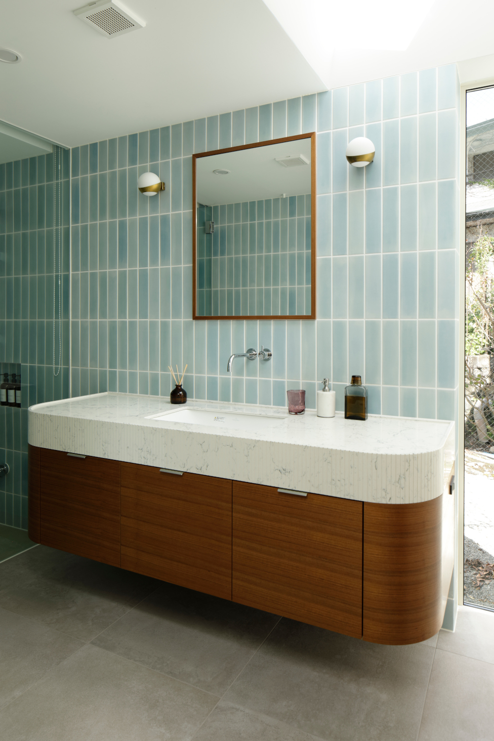 洗面カウンター