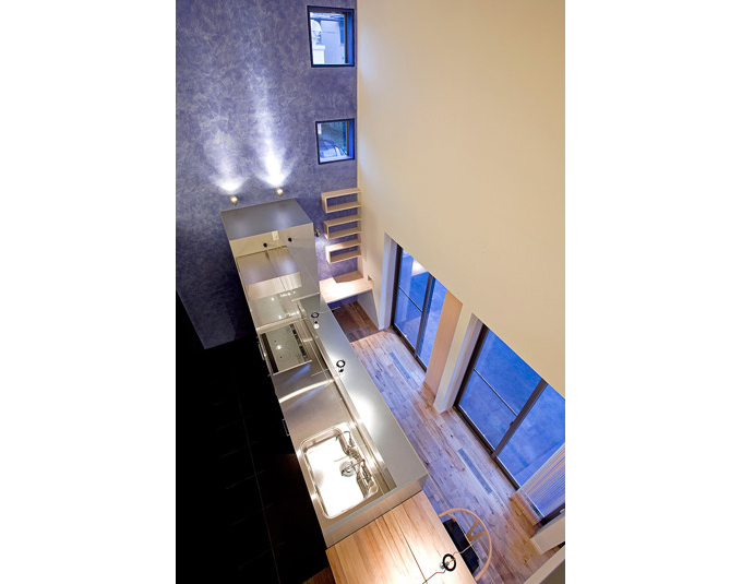 2階から見下ろしたキッチン