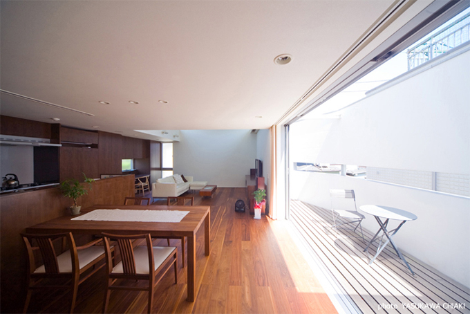 プライバシーの守られたバルコニー